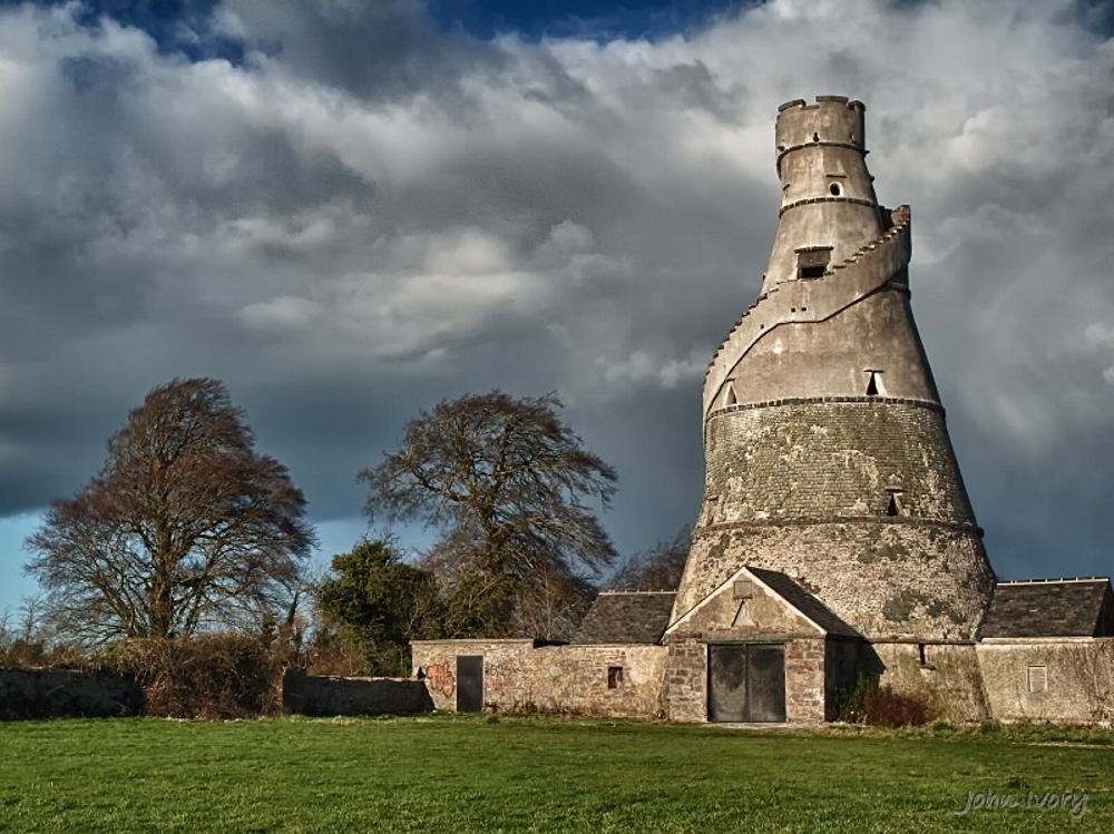 The wonderful barn