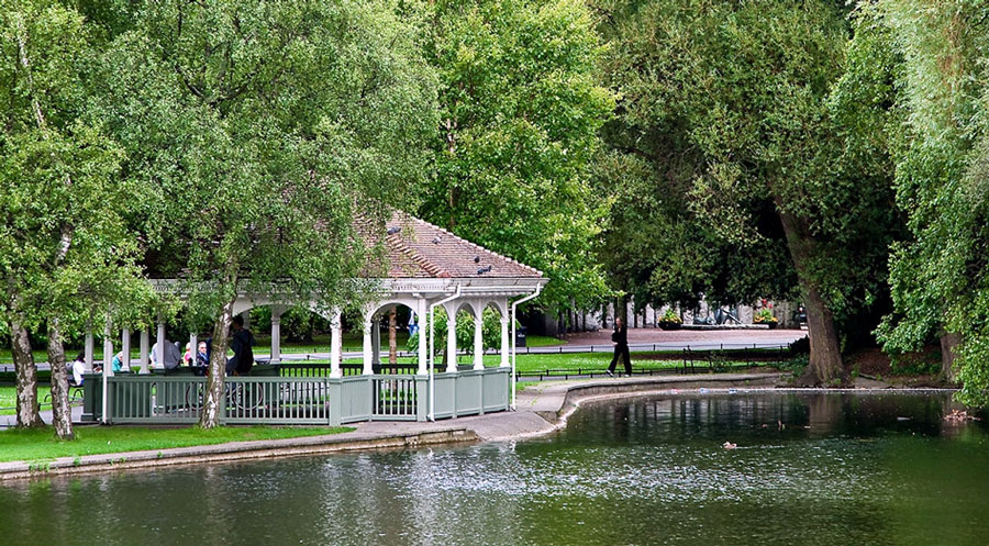 St Stephen's Green Lake