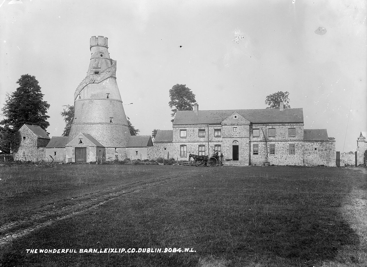 The wonderful barn